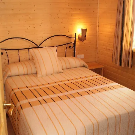 De Madera El Rinconcillo Holiday park 2*